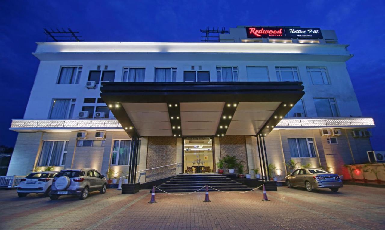 Redwood Resort Panchkula Exterior foto